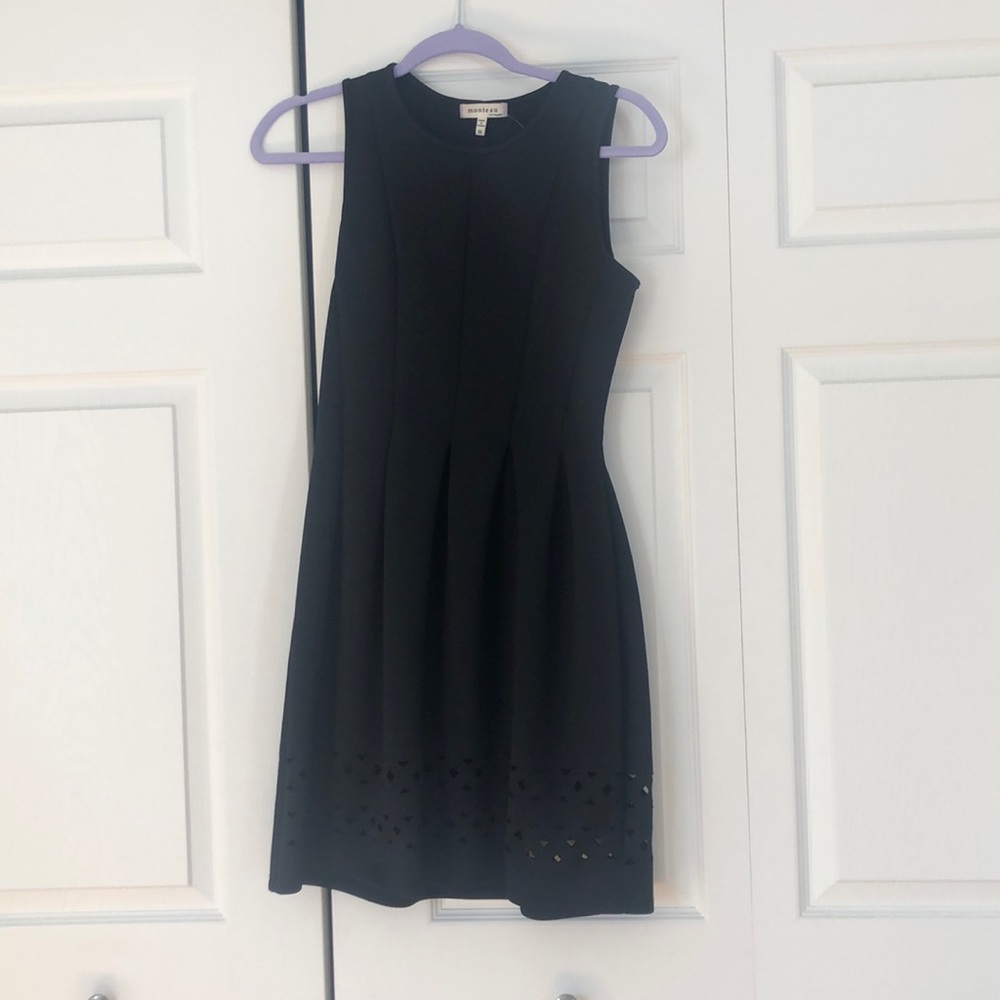 Black dress cinched waist and aline at bottom